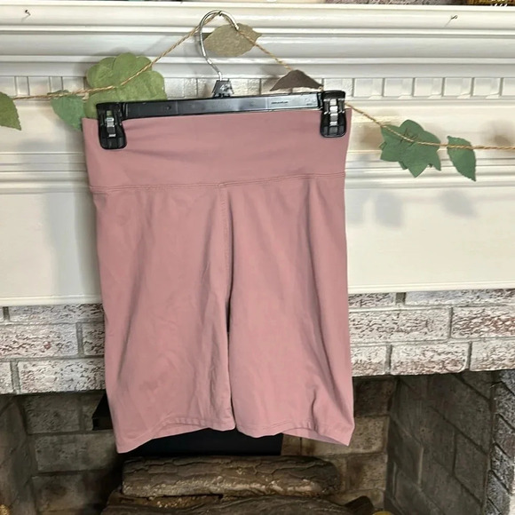 Madewell MWL biker short size S in pretty lavender color - Picture 1 of 2